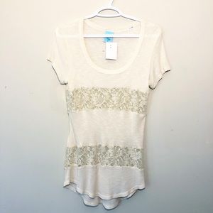 NWT Pretty Ivory Tee